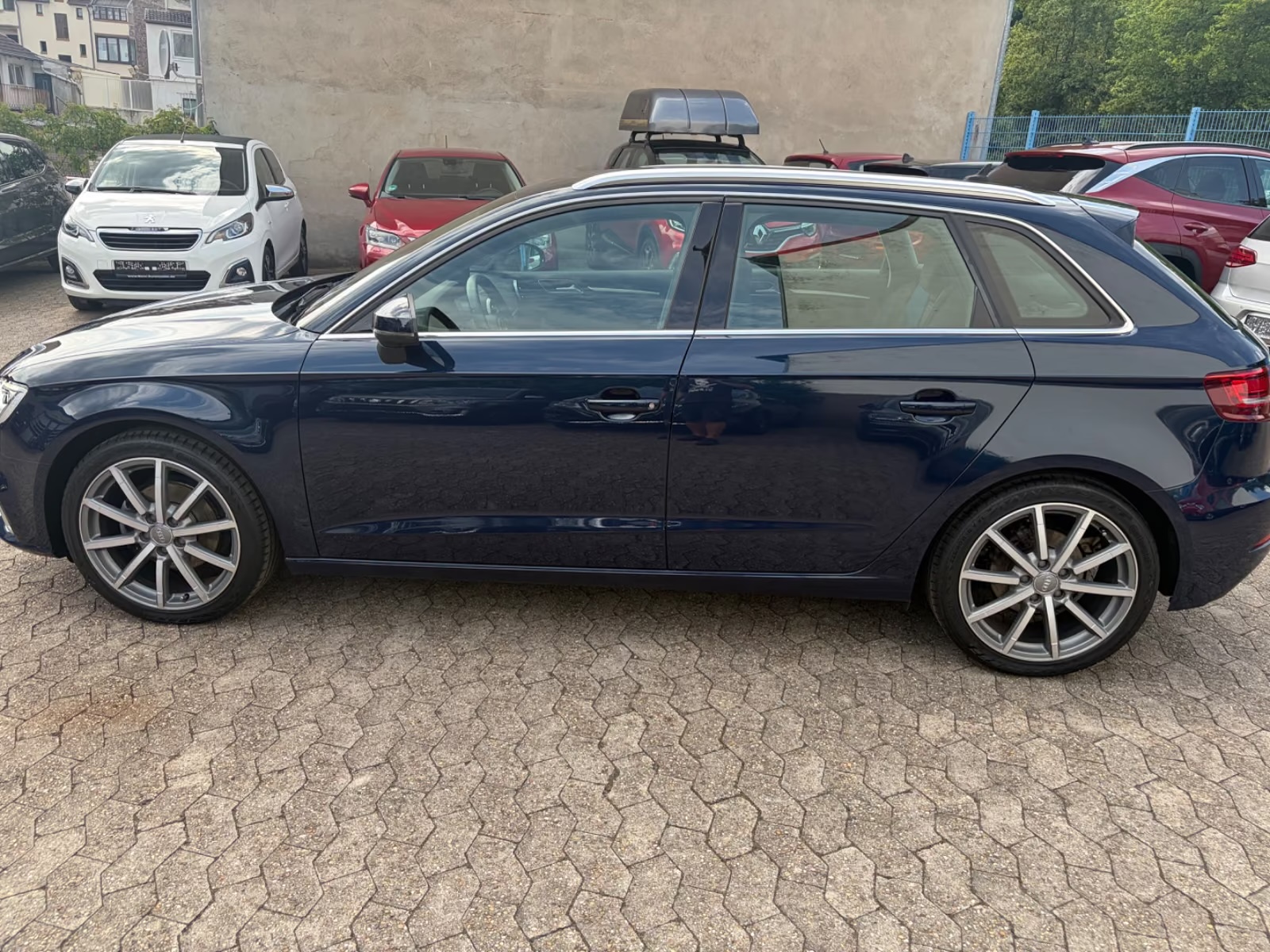 Audi A3 Sportback 30 sport Ansicht 3