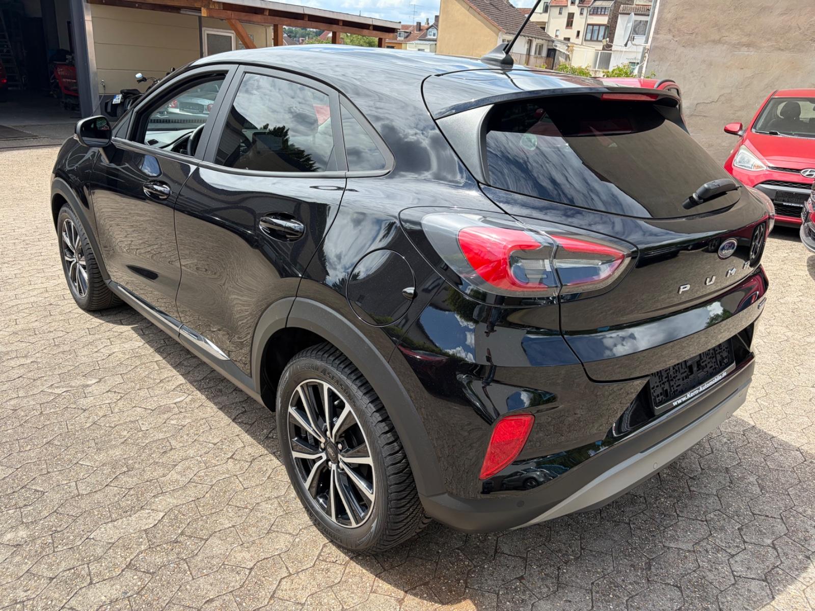 Ford Puma Titanium Ansicht 4