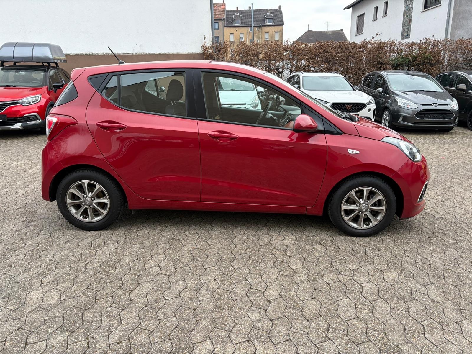 Hyundai i10 FIFA World Cup Edition Ansicht 4