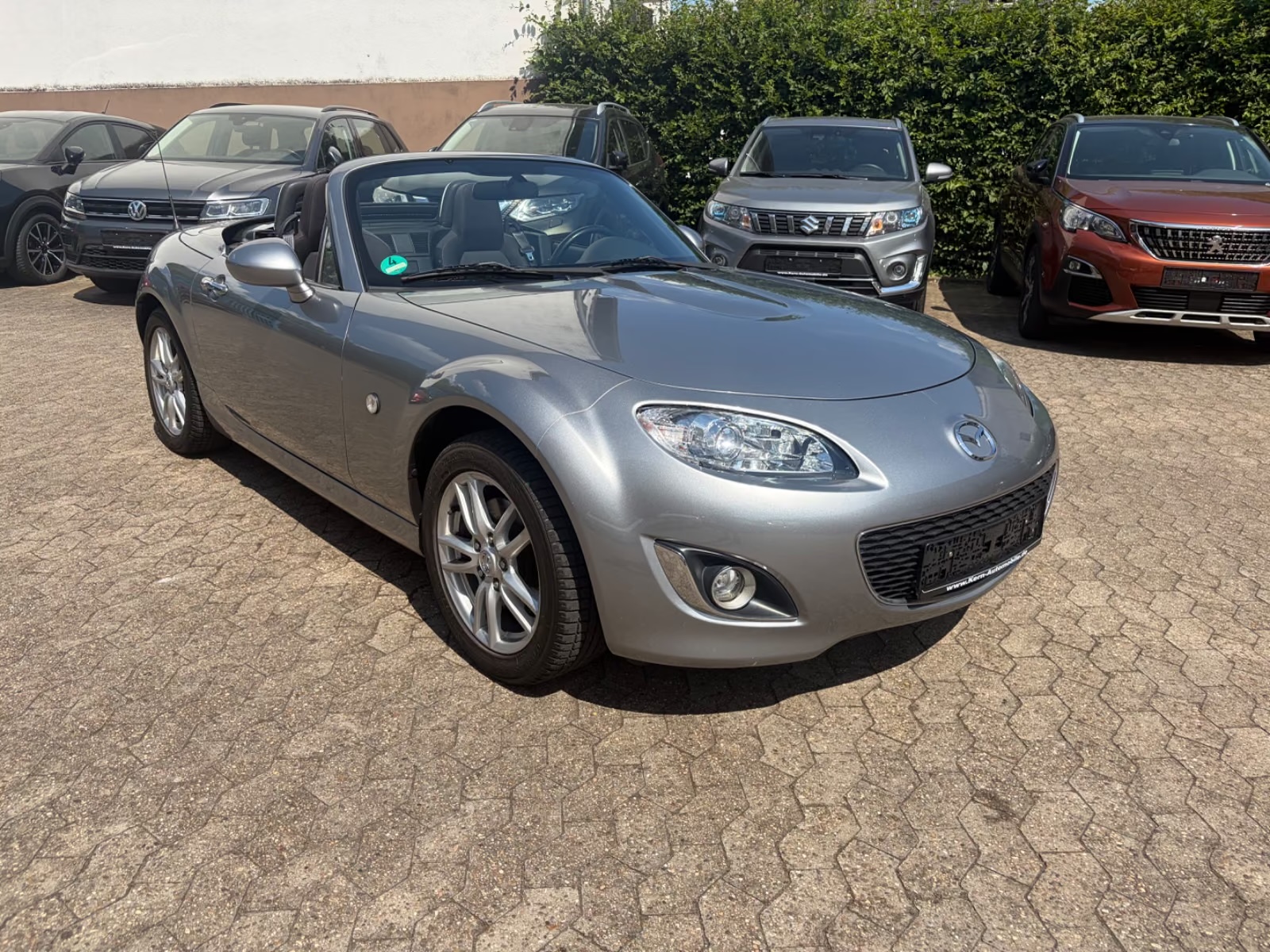Mazda MX-5 1.8 Center-Line Roadster Coupé Ansicht 2