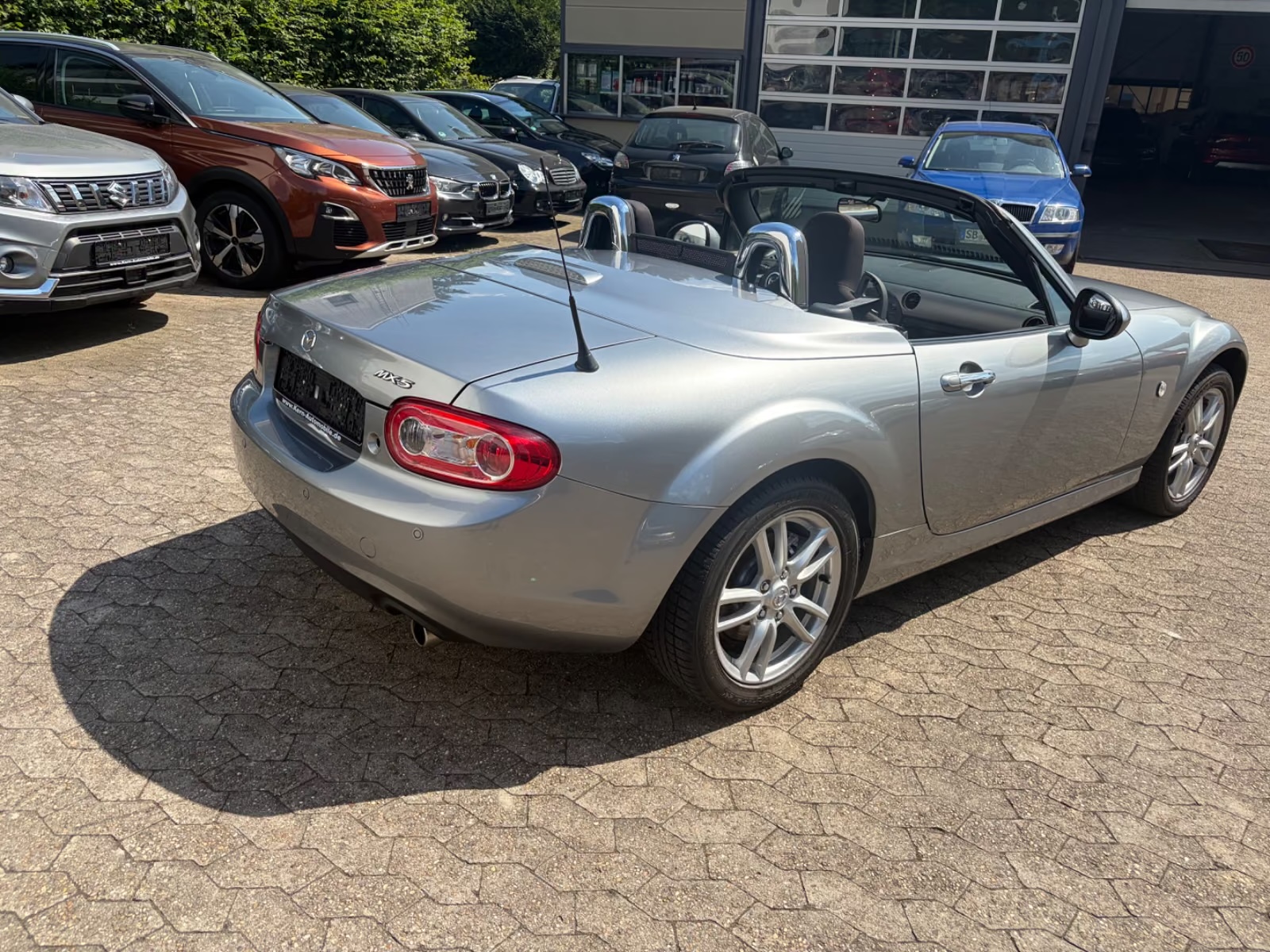 Mazda MX-5 1.8 Center-Line Roadster Coupé Ansicht 4