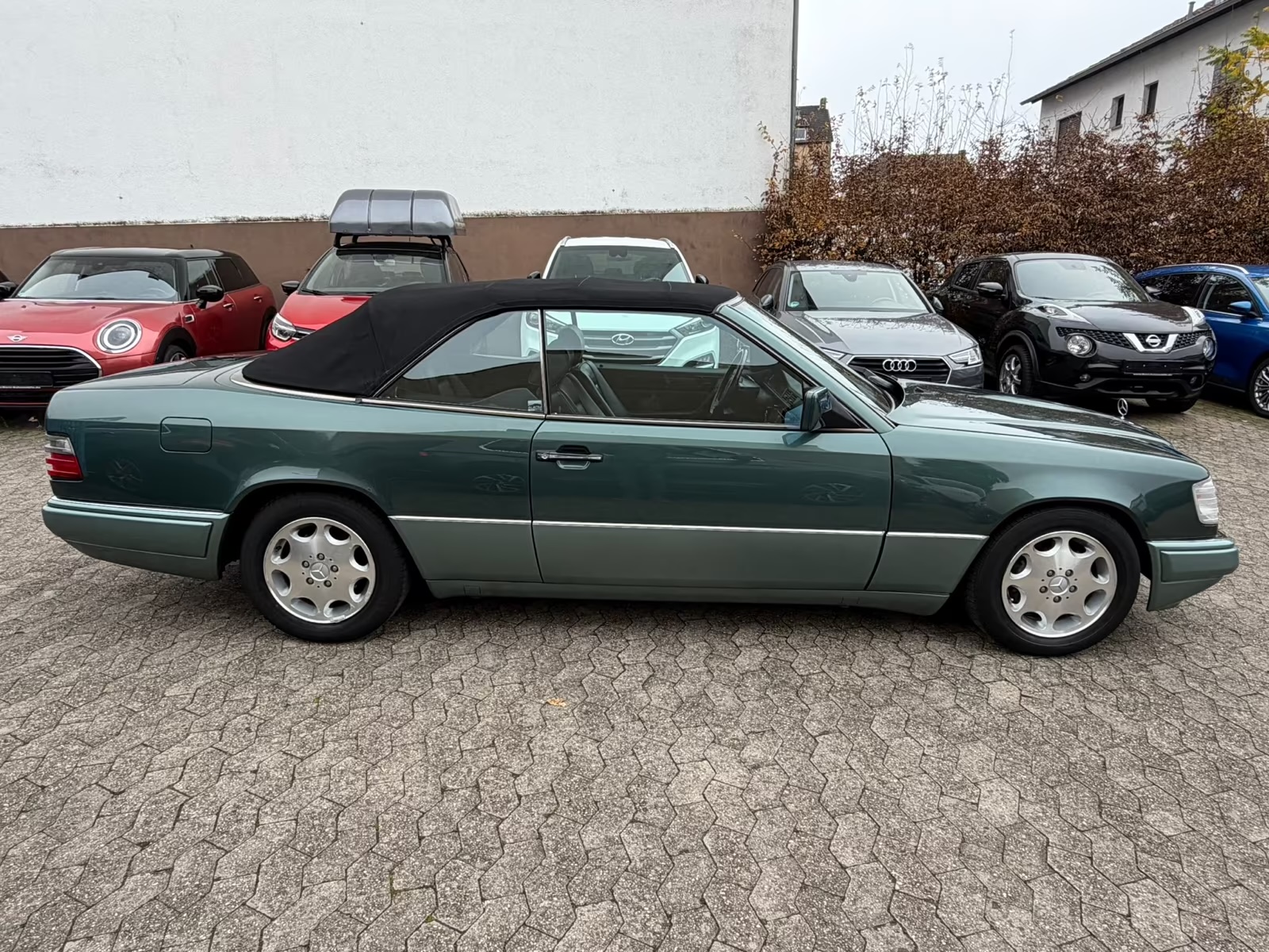 Mercedes-Benz E 320 Cabriolet Ansicht 4