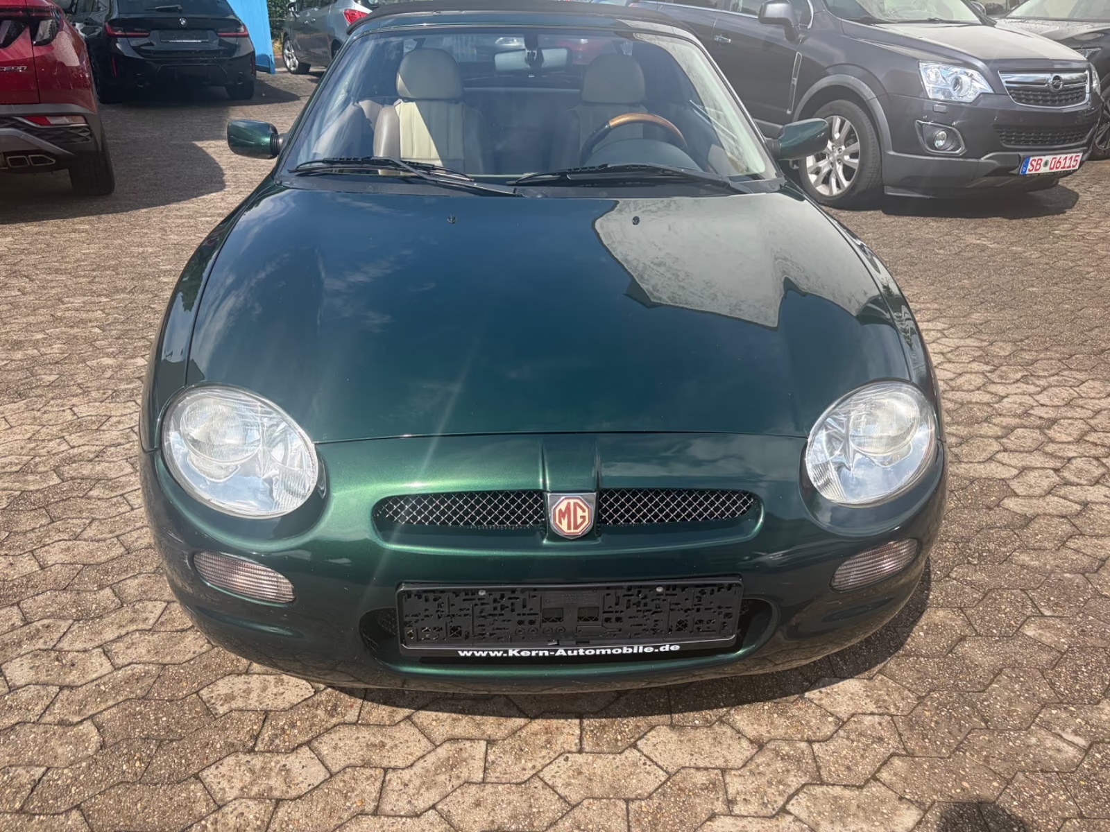 MG MGF Roadster Ansicht 2