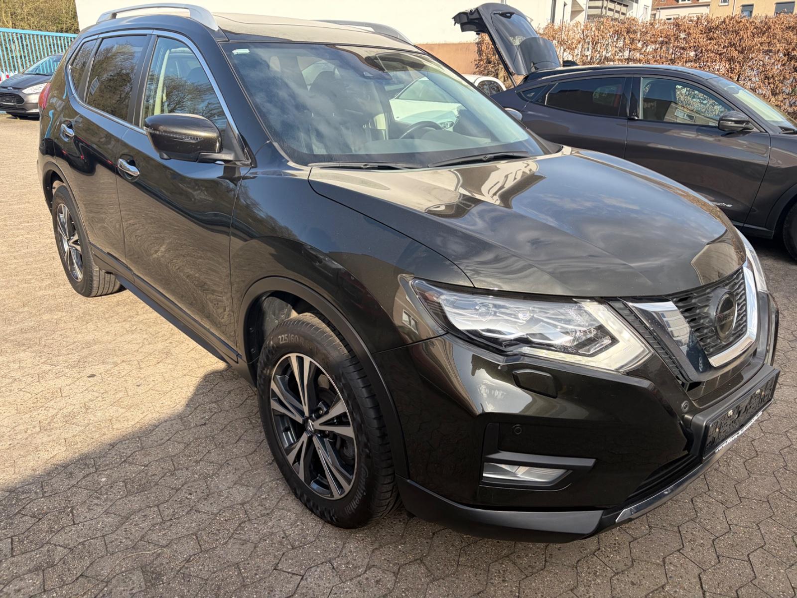 Nissan X-Trail N-Connecta Ansicht 2