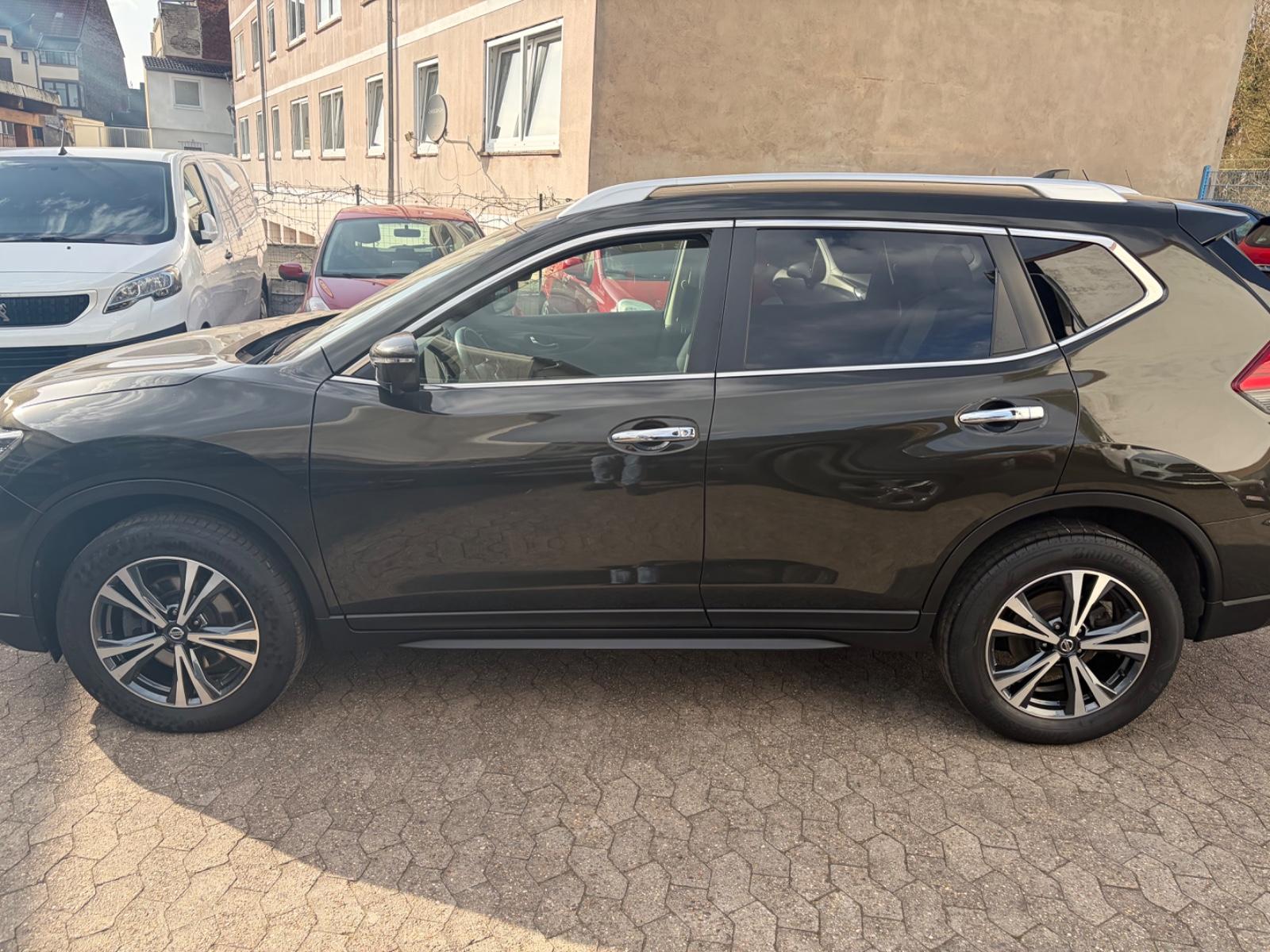 Nissan X-Trail N-Connecta Ansicht 3