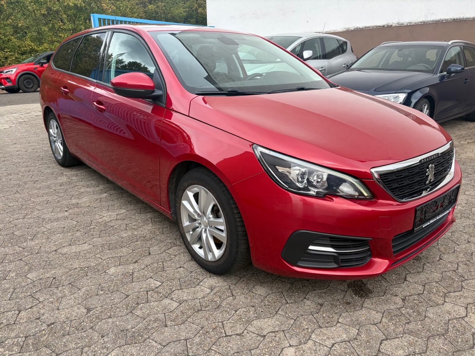 Peugeot 308 SW Active Ansicht 2