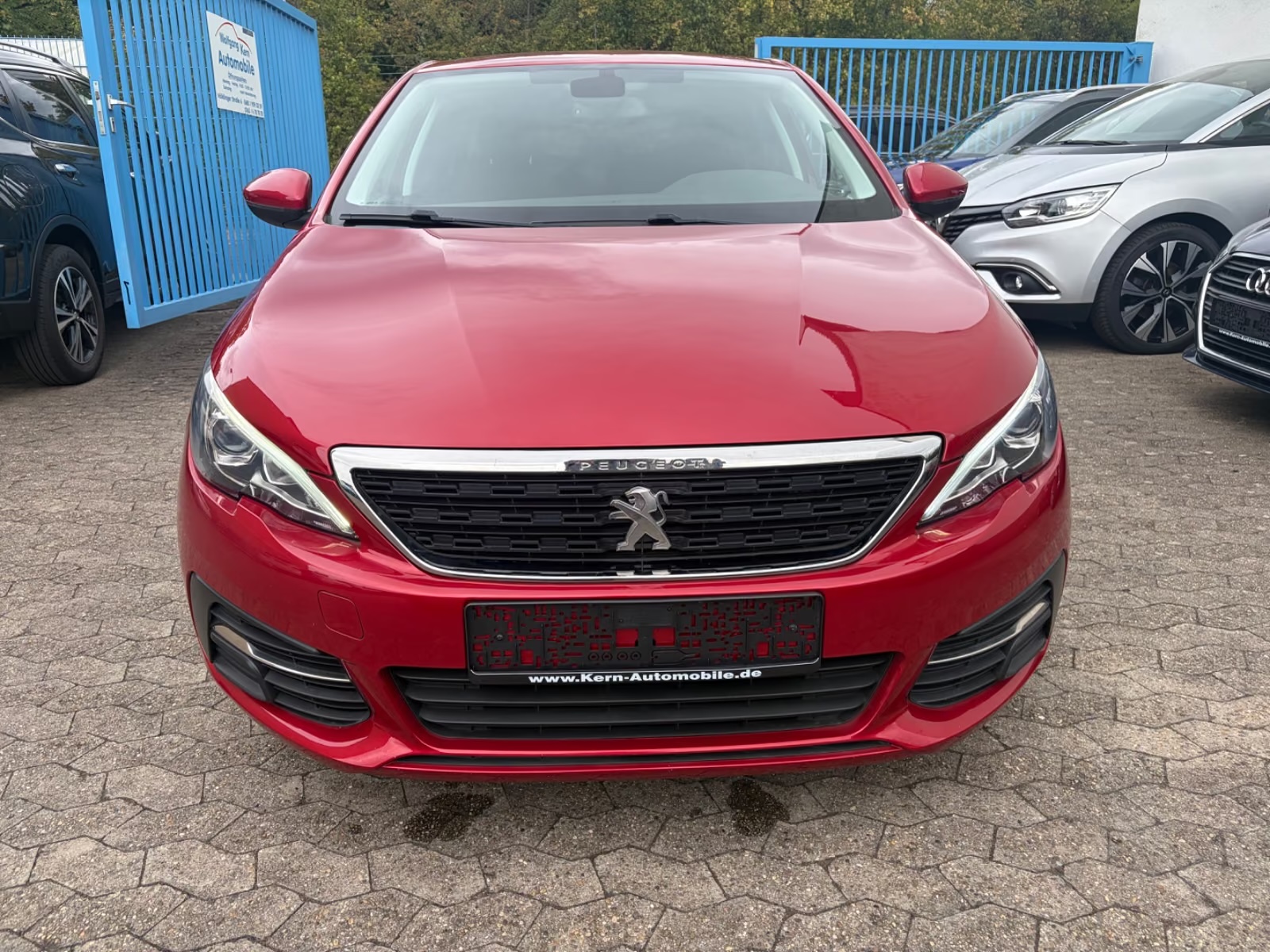 Peugeot 308 SW Active Ansicht 3